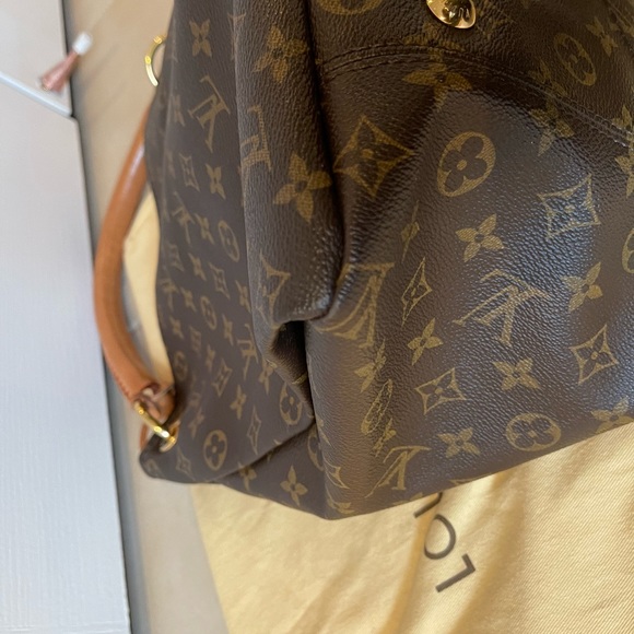 Louis Vuitton Artsy MM bag - Picture 7 of 12